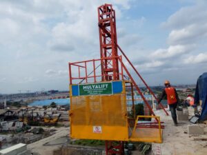 Sewa Lift Barang Pontianak PT. JMM