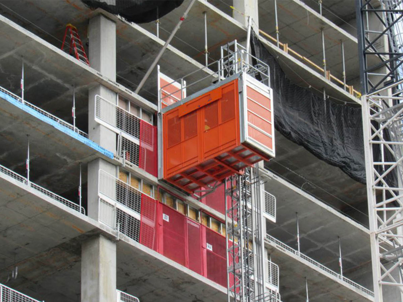 Detail Alat Passenger Hoist