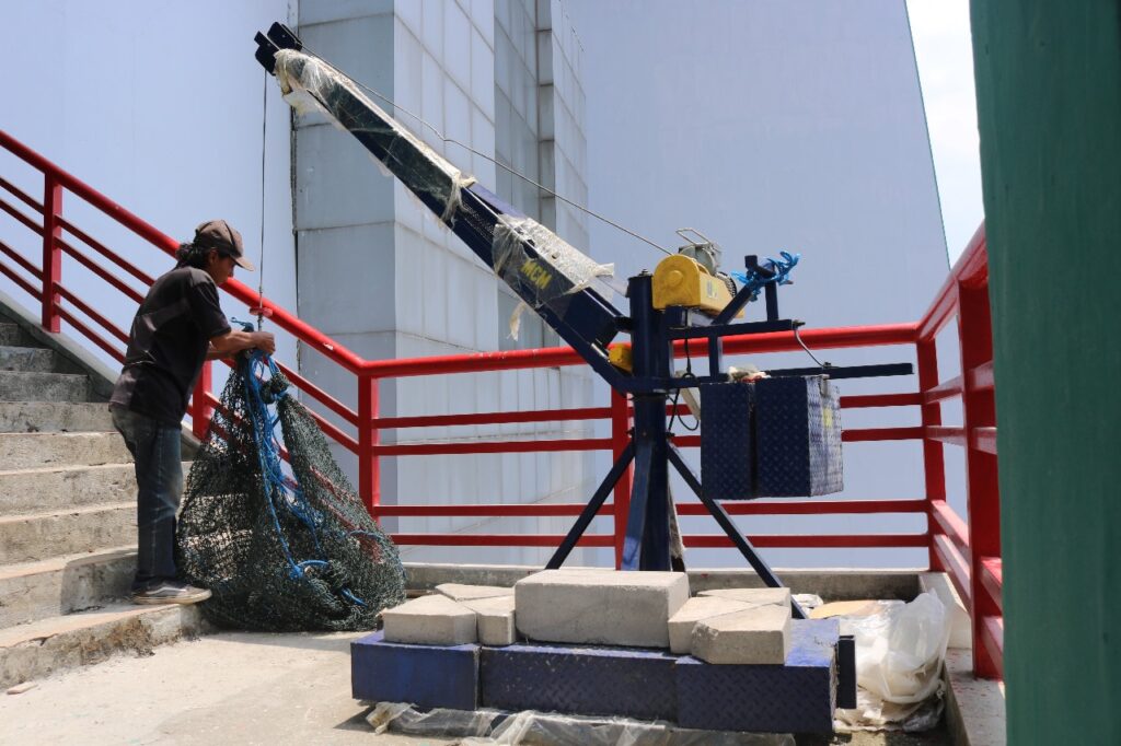 Mcm Mini Crane 1 - 2 Ton